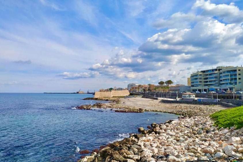 Casa Kali 1 Apartment Heraklion  ภายนอก รูปภาพ